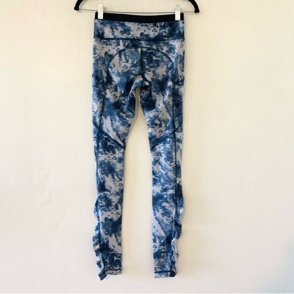 Lululemon Speed Tight III Tie Dye Sea Side Silver Fox Alberta Lake Naval Blue 4 - Picture 3 of 8